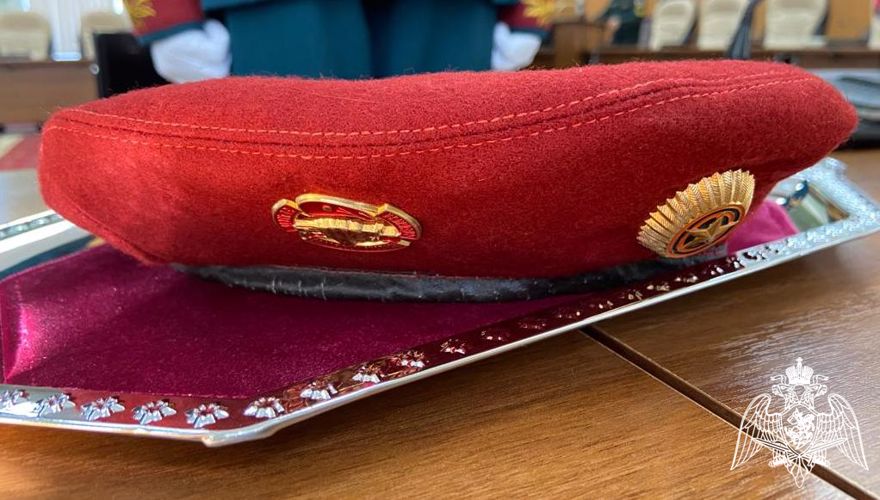Семье погибшего росгвардейца - участника спецоперации передали орден Мужества