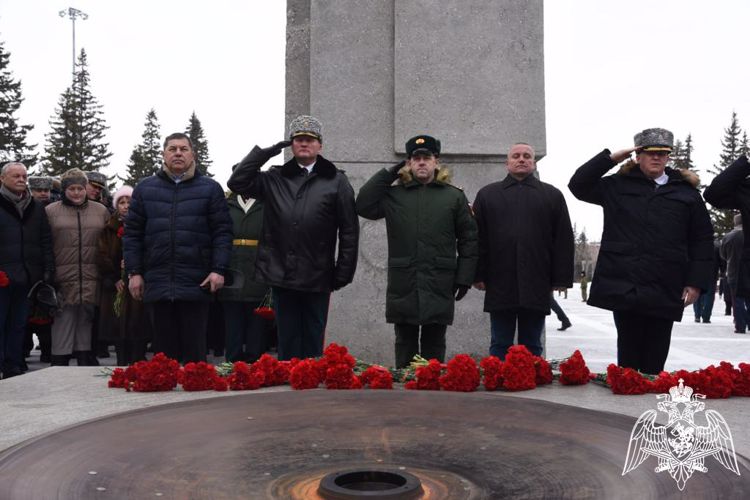 Торжественные мероприятия, приуроченные ко Дню защитника Отечества, прошли в Новосибирске