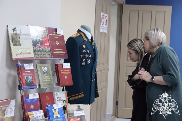 В Новосибирском военном институте Росгвардии открылась уникальная выставка, посвящённая генералу армии И.К. Яковлеву