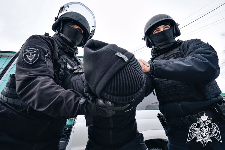 В Новосибирске при содействии сотрудников ОМОН на транспорте Росгвардии пресечена незаконная игровая деятельность