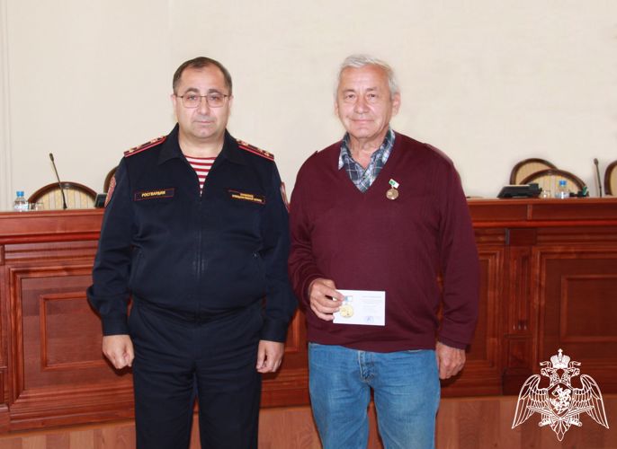 В честь 130-летия Новосибирска награждены сотрудники вневедомственной охраны Росгвардии