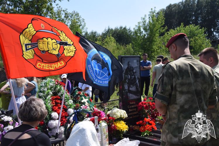 Память военнослужащих Росгвардии, погибших в ходе специальной военной операции, почтили в Новосибирской области