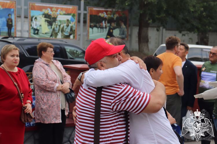8 июля на территории Новосибирского военного института проведена встреча выпускников 1978, 1983, 1988 и 1993 годов