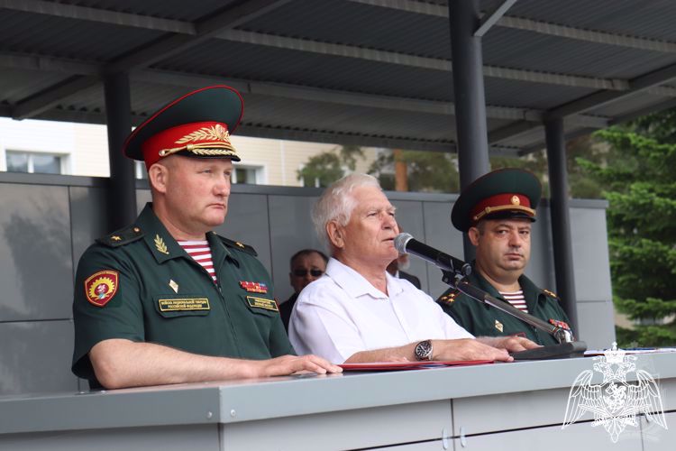 8 июля на территории Новосибирского военного института проведена встреча выпускников 1978, 1983, 1988 и 1993 годов
