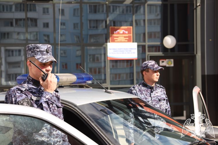 Росгвардия обеспечила безопасность проведения единого дня голосования в Новосибирске