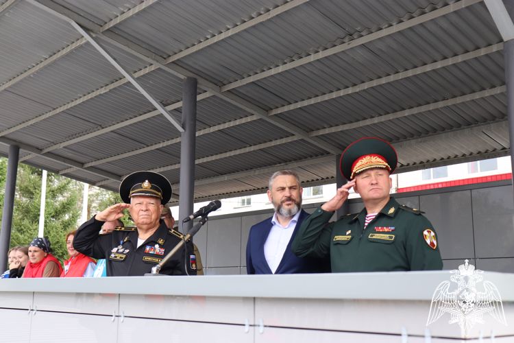 Курсанты Новосибирского военного института Росгвардии приняли участие в организации региональных соревнований «Полигон твоих возможностей»