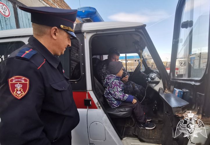 В Новосибирской области сотрудники вневедомственной охраны провели мероприятия, приуроченные ко Дню отца 