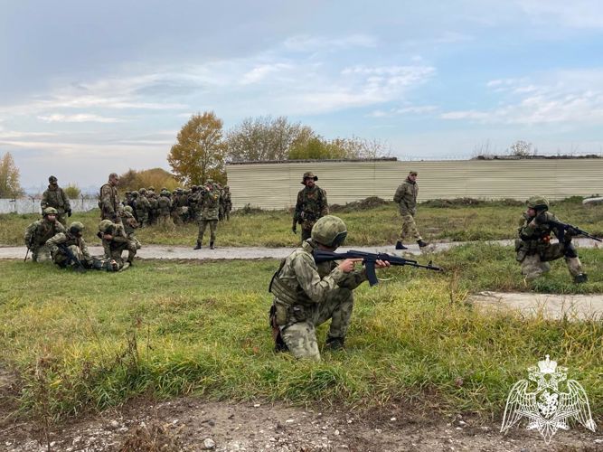 Занятия по тактической медицине прошли в Новосибирском военном институте Росгвардии (Видео)