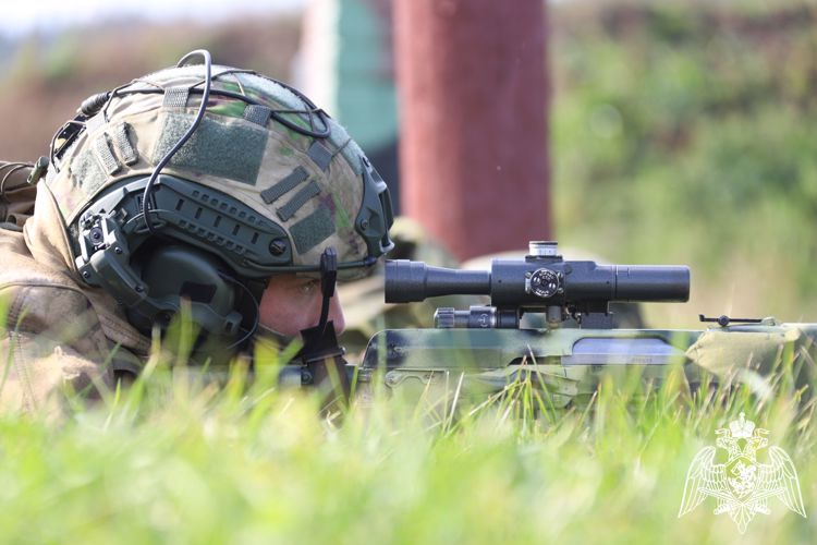 В Новосибирске военнослужащие подразделений специального назначения отметили профессиональный праздник (Видео)