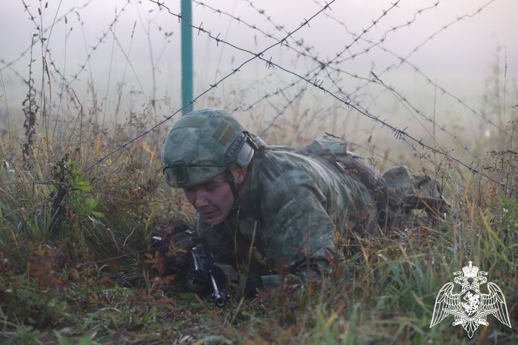 В Новосибирске военнослужащие подразделений специального назначения отметили профессиональный праздник (Видео)