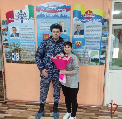Военнослужащие и сотрудники Росгвардии присоединились к ведомственной акции «С любовью к маме»