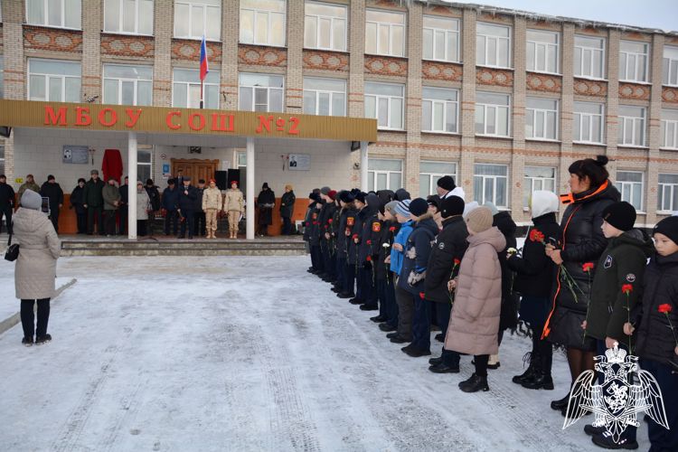 В Новосибирской области открыли мемориальную доску в память о сотруднике СОБР «Сибиряк» 