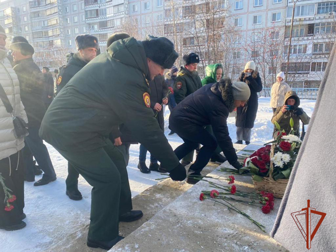 Военнослужащие Росгвардии приняли участие в открытии Мемориала  «Защитникам Отечества»