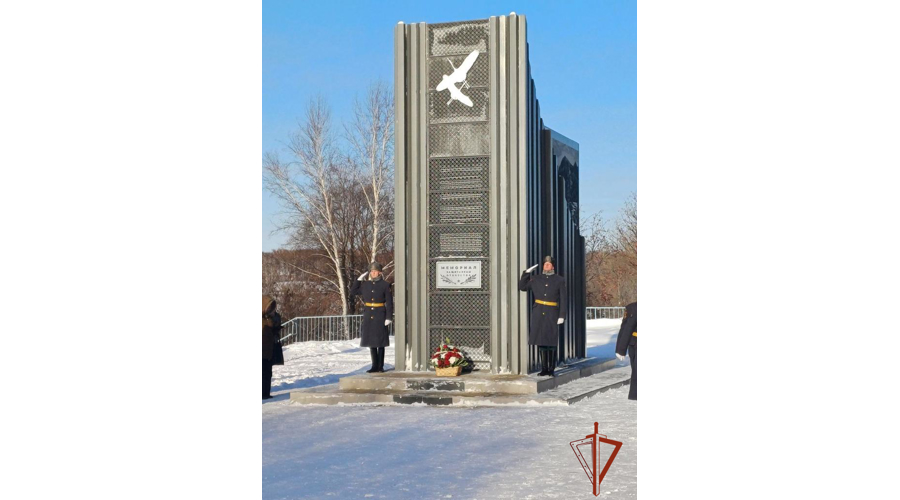 Военнослужащие Росгвардии приняли участие в открытии Мемориала  «Защитникам Отечества»
