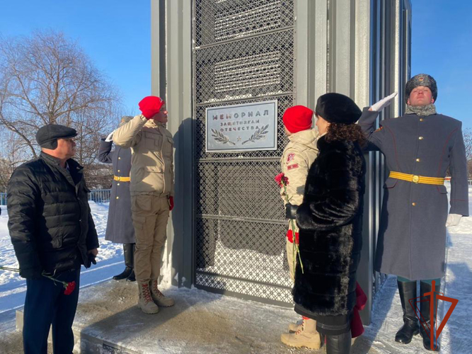 Военнослужащие Росгвардии приняли участие в открытии Мемориала  «Защитникам Отечества»