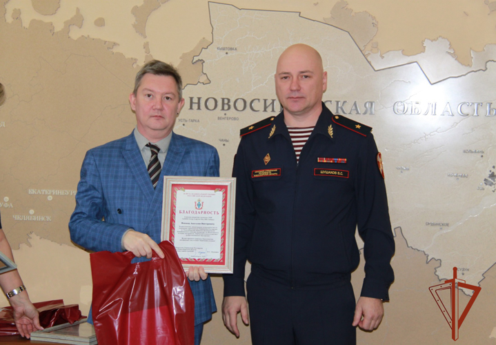 Начальник Управления Росгвардии по Новосибирской области поблагодарил   новосибирских журналистов за сотрудничество  