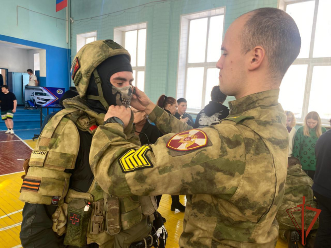 Военнослужащие Росгвардии приняли участие в тематических мероприятиях, приуроченных ко Дню защитника Отечества