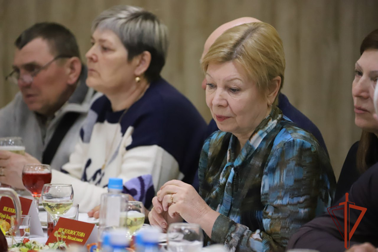 Память героев, погибших при исполнении воинского и служебного долга, почтили в День войск национальной гвардии Российской Федерации в Новосибирске