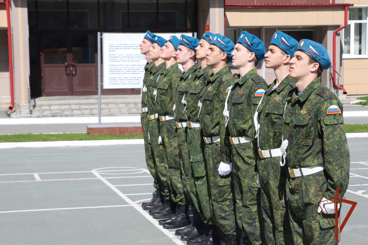 В Новосибирске воинская часть Росгвардии приняла первый этап Спартакиады молодёжи России