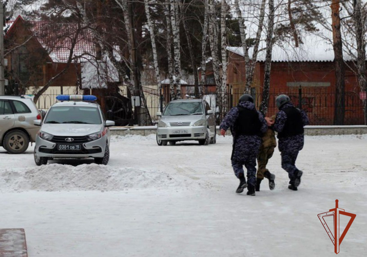В Новосибирской области сотрудники Росгвардии приняли участие в открытии Фестиваля самбо «Сибирский богатырь»