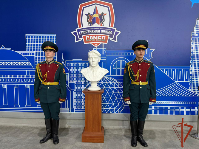 В Новосибирске прошел Чемпионат по рукопашному бою памяти Героя России Ивана Шелохвостова 