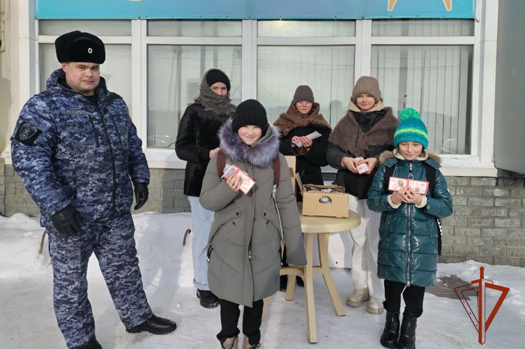 Сотрудники Росгвардии провели мероприятия, приуроченные к годовщине снятия блокады Ленинграда в Новосибирской области