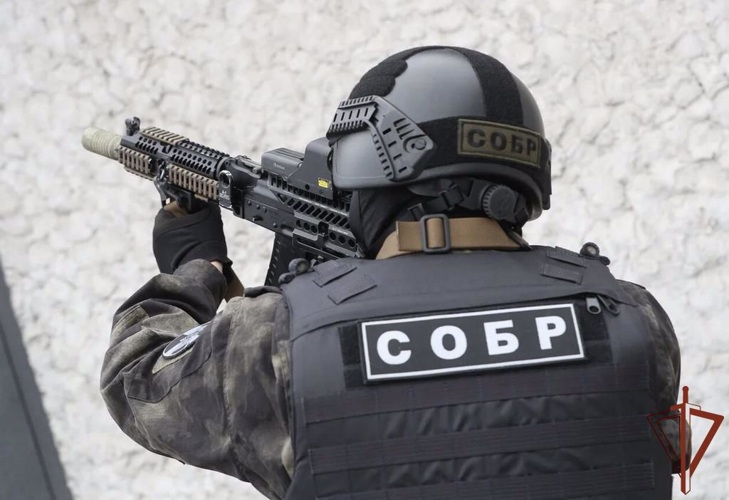 В Новосибирске при содействии спецназа Росгвардии задержаны подозреваемые в совершении мошенничества с использованием информационно-телекоммуникационных технологий