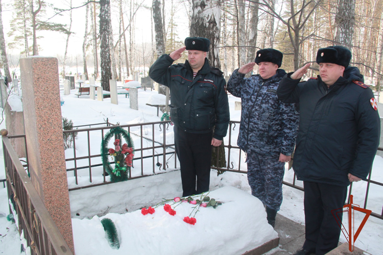 В Новосибирске состоялся турнир по стрельбе из пистолета Макарова среди подразделений вневедомственной охраны Росгвардии