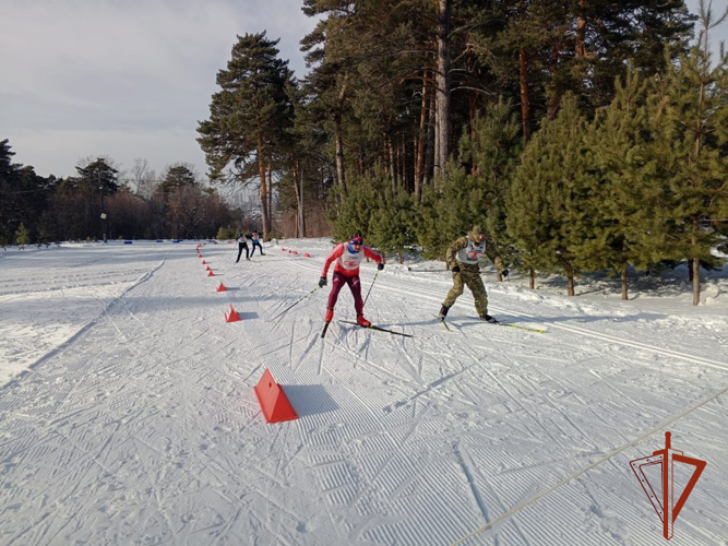 В Новосибирске состоялся чемпионат Росгвардии по лыжным гонкам «Гвардейская лыжня»