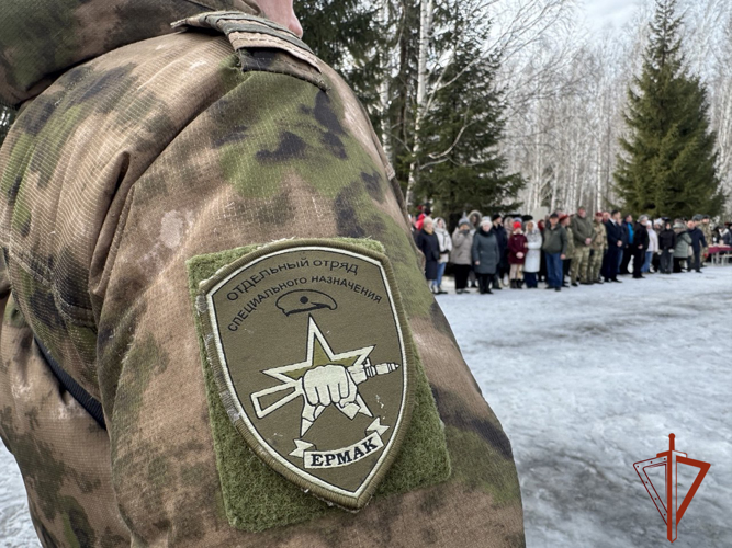 В Новосибирске почтили память военнослужащих отряда специального назначения «Ермак», погибших при исполнении воинского долга