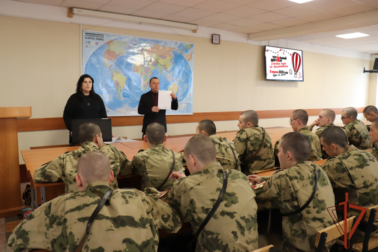 Курсанты Новосибирского военного института Росгвардии написали «Тотальный диктант»