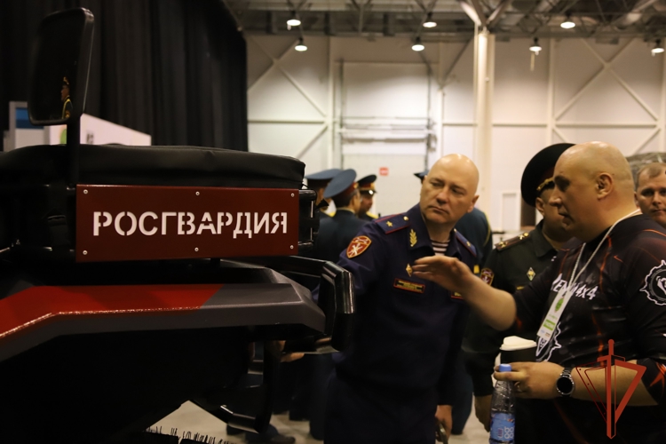 Форум по профессиональной навигации для школьников и молодежи «Мой выбор-Росгвардия» стартовал в Новосибирске