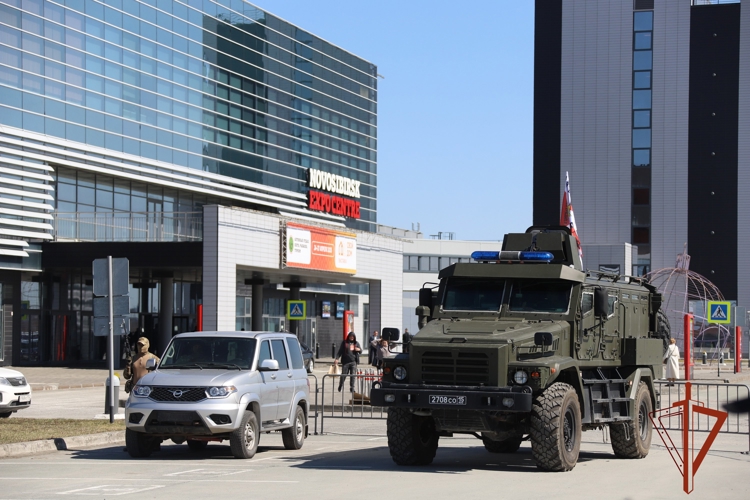 Форум по профессиональной навигации для школьников и молодежи «Мой выбор-Росгвардия» стартовал в Новосибирске