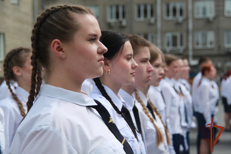 Заместитель начальника Управления вневедомственной охраны Росгвардии по Новосибирской области принял участие в церемонии приведения к Присяге