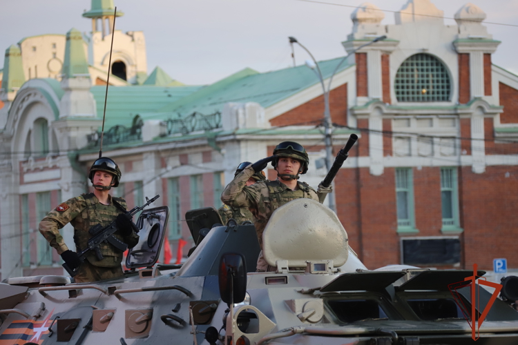 В Новосибирской области росгвардейцы приняли участие в мероприятиях в честь 80-летия Великой Победы