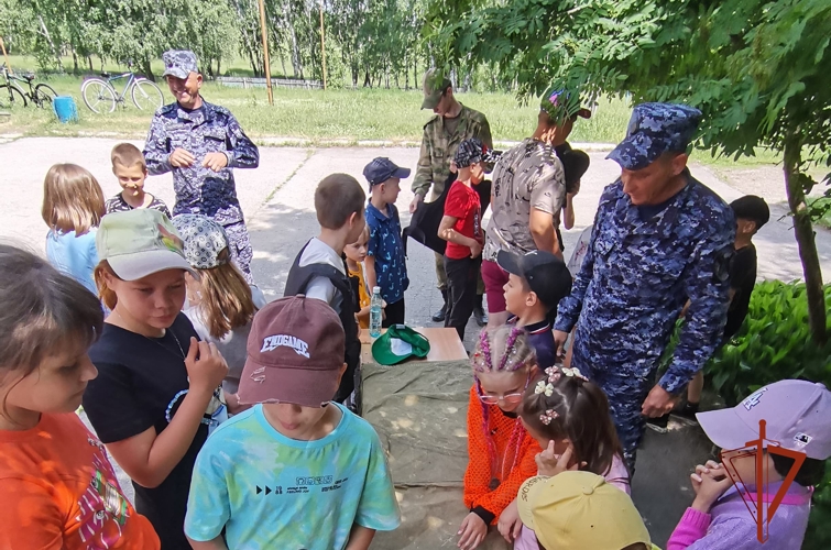 В Новосибирской области стартовала акция «Каникулы с Росгврадией»