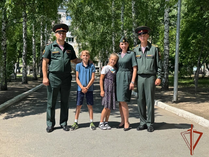 В день семьи, любви и верности телеканал ГТРК Новосибирск рассказал историю семьи офицера Росгвардии (Видео)