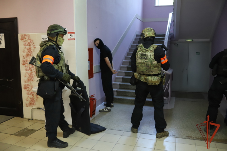 В Новосибирске проходят учения по обеспечению безопасности на объектах образования