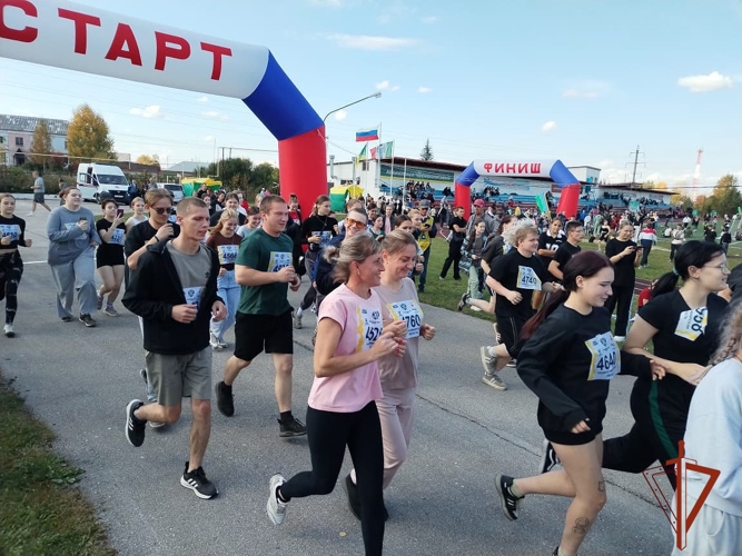 В Новосибирской области сотрудники Росгвардии приняли участие в «Кроссе наций-2025»
