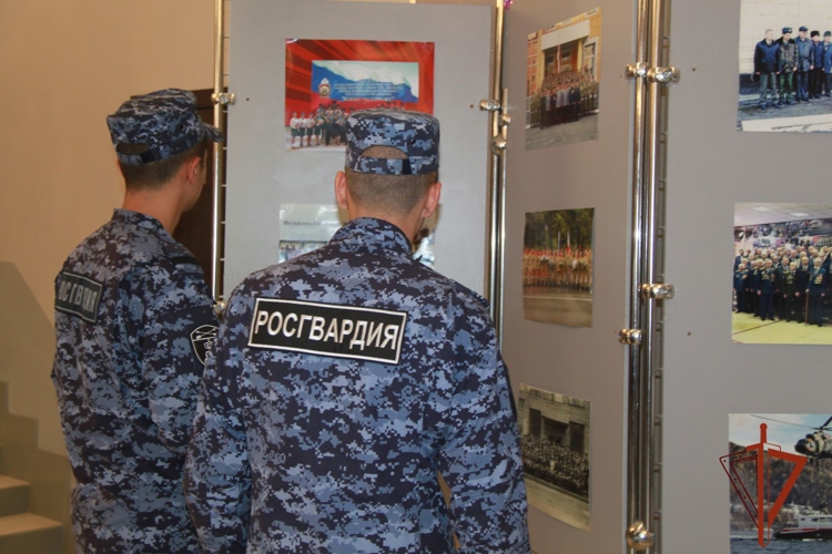 В Новосибирске молодые сотрудники Росгвардии познакомились с историей войск правопорядка 