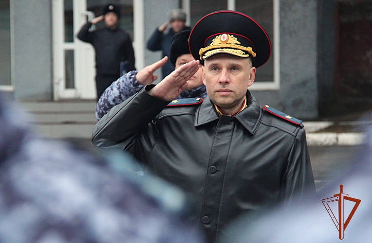 В Новосибирске состоялись мероприятия, посвященные Дню образования подразделений вневедомственной охраны Росгвардии 