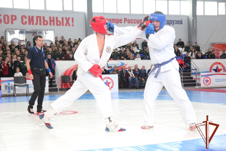 Чемпионат по рукопашному бою памяти Героя России Ивана Шелохвостова прошёл в Новосибирске