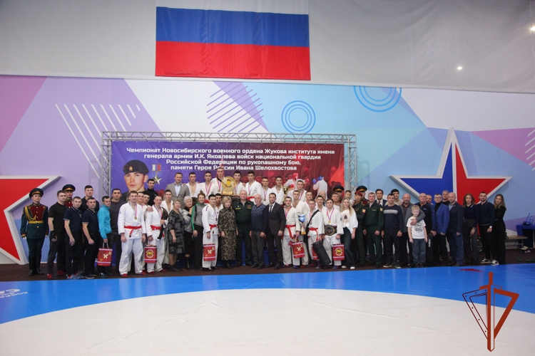 Чемпионат по рукопашному бою памяти Героя России Ивана Шелохвостова прошёл в Новосибирске