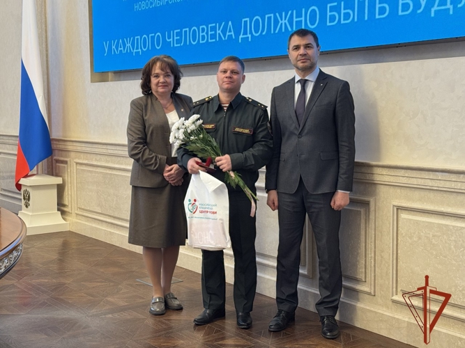 Военнослужащий Новосибирского военного института Росгвардии стал почетным донором Новосибирской области