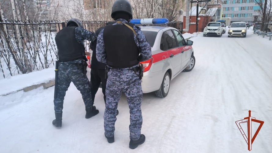 В Коченевском районе сотрудниками вневедомственной охраны Росгвардии задержан подозреваемый в грабеже