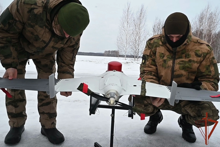 В Сибирском округе Росгвардии прошел сбор операторов беспилотных авиационных систем