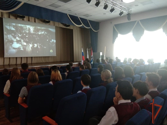 В Новосибирске сотрудники Росгвардии проводят мероприятия, приуроченные к годовщине победы в Сталинградской битве 