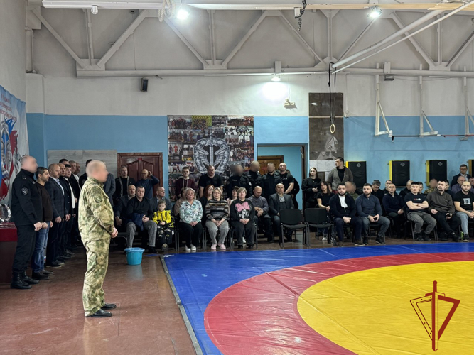 В новосибирском ОМОН «Сибирь»  состоялся турнир по рукопашному бою в честь 10-летия Росгвардии 
