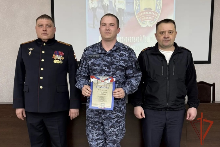 В Новосибирске ряды вневедомственной охраны Росгвардии пополнили молодые сотрудники
