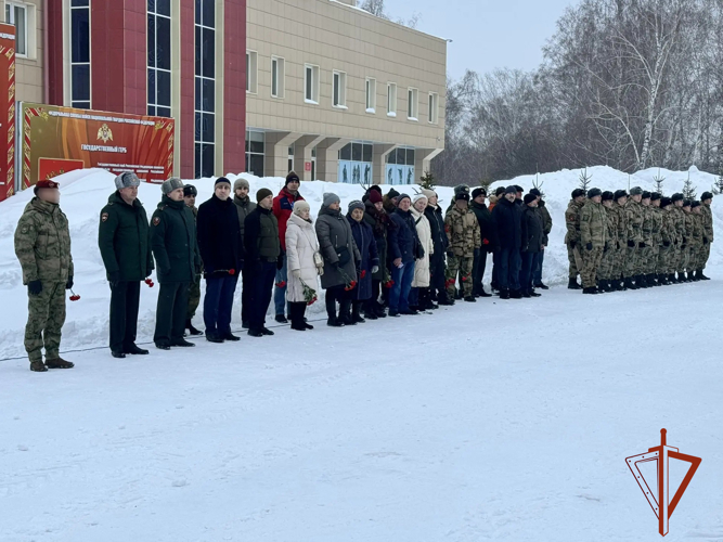 В Новосибирске почтили память погибших военнослужащих отряда специального назначения «Ермак» Сибирского округа Росгвардии